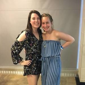 Meet your Posher, Lauren